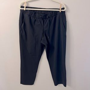 Lululemon On the Fly 7/8 Pant 27”